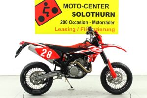 RR 525